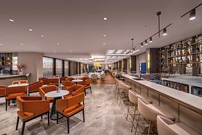 Trendy Palm Beach (Adults Only, 16+)