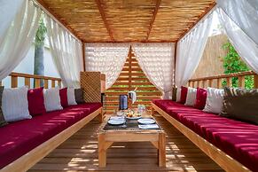 Trendy Palm Beach (Adults Only, 16+)