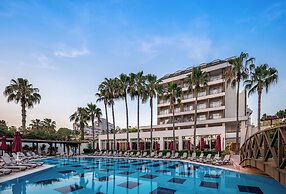 Trendy Palm Beach (Adults Only, 16+)