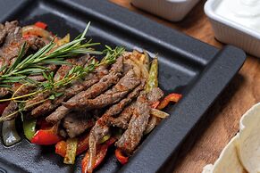 Trendy Palm Beach (Adults Only, 16+)