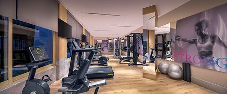 Trendy Palm Beach (Adults Only, 16+)