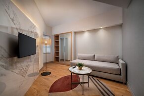 Trendy Palm Beach (Adults Only, 16+)