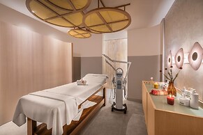Trendy Palm Beach (Adults Only, 16+)