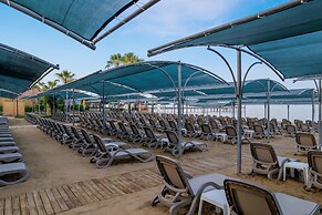 Trendy Palm Beach (Adults Only, 16+)