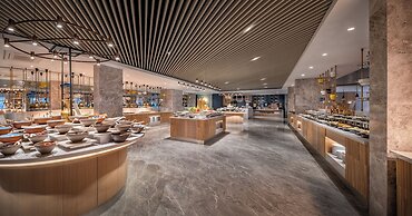 Trendy Palm Beach (Adults Only, 16+)