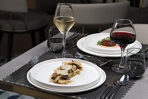 Trendy Palm Beach (Adults Only, 16+)