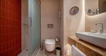 Trendy Palm Beach (Adults Only, 16+)