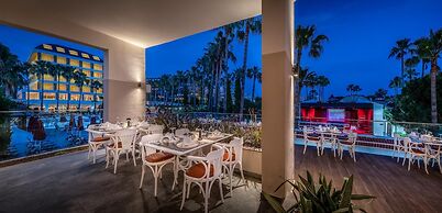 Trendy Palm Beach (Adults Only, 16+)