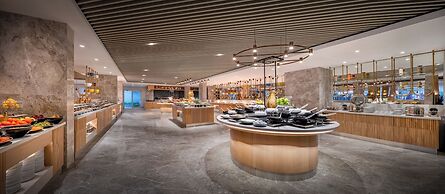 Trendy Palm Beach (Adults Only, 16+)