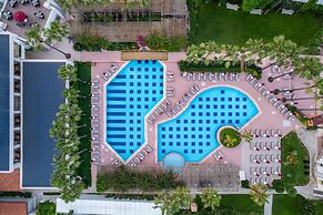 Trendy Palm Beach (Adults Only, 16+)