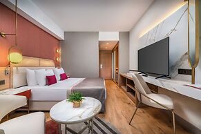 Trendy Palm Beach (Adults Only, 16+)