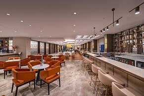 Trendy Palm Beach (Adults Only, 16+)