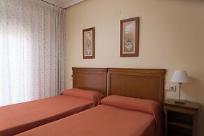 APARTAMENTOS GEMELOS 20 - BENINTER