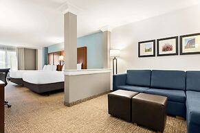 Comfort Suites Rensselaer near Fair Oaks