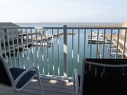 Marina Bay Hotel & Suites, Ascend Hotel Collection