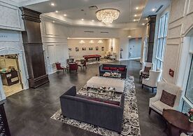 The Delavan Hotel & Spa