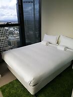 StayIcon Serviced Apartment On Collins