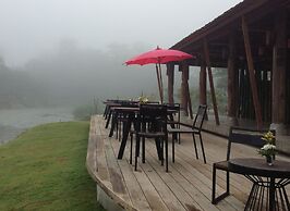 Pai River Corner Resort