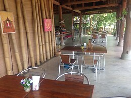Pai River Corner Resort