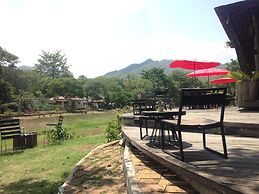 Pai River Corner Resort
