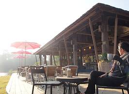 Pai River Corner Resort