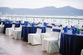 Serene Beach Hotel Danang