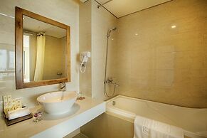 Serene Beach Hotel Danang