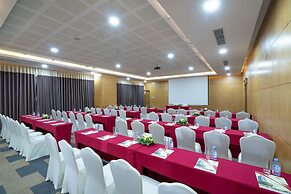 Serene Beach Hotel Danang