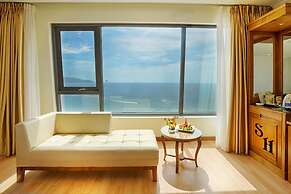 Serene Beach Hotel Danang