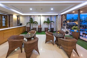 Serene Beach Hotel Danang