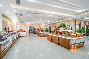 Serene Beach Hotel Danang