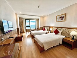 Serene Beach Hotel Danang