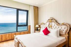 Serene Beach Hotel Danang