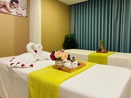 Serene Beach Hotel Danang