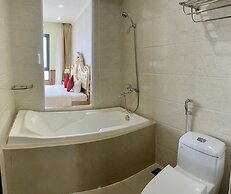 Serene Beach Hotel Danang