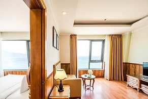 Serene Beach Hotel Danang