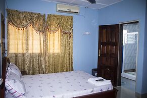 Adinkra Lodge