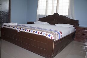 Adinkra Lodge