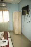Adinkra Lodge