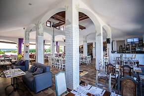 Saint Thomas Holiday Village