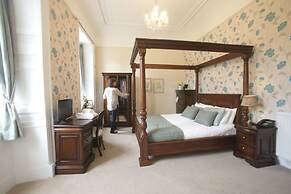 Saplinbrae Hotel and Lodges