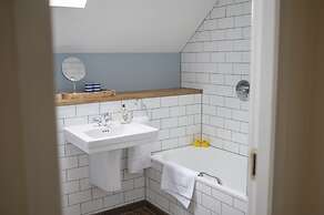 Saplinbrae Hotel and Lodges