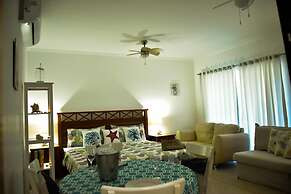 Los Flamencos Aparthotel