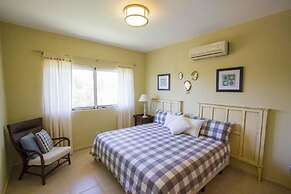 Los Flamencos Aparthotel