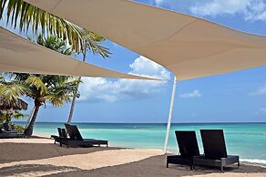 Los Flamencos Aparthotel