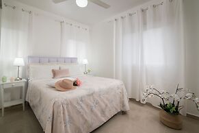 Los Flamencos Aparthotel