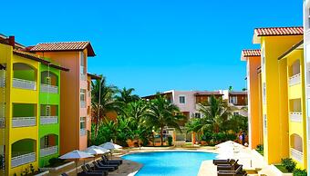 Los Flamencos Aparthotel