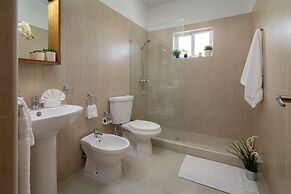 Los Flamencos Aparthotel