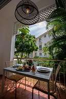 Los Flamencos Aparthotel