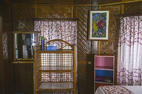 Freddies Santai Sumurtiga